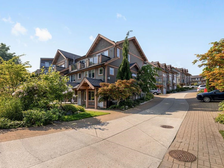 3-728 Gibsons Way, Gibsons, BC, V0N 1V9 - 40