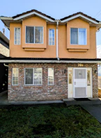 708 E 49th Avenue