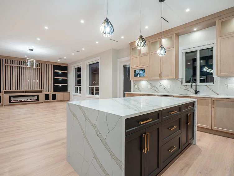 10671 127a Street, Surrey, BC, V3V 5L7 - 10