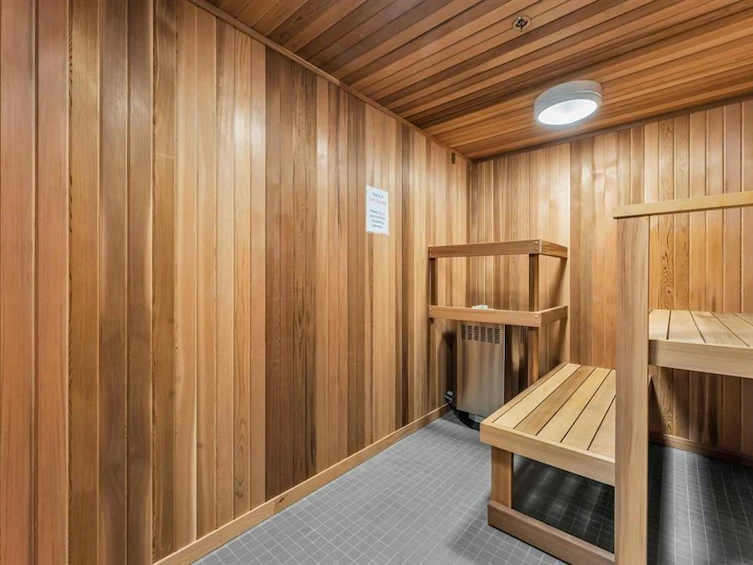 1002-1401 Hunter Street, North Vancouver, BC, V7J 0E2 - 16