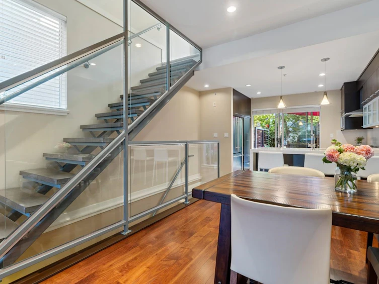 2168 W 8th Avenue, Vancouver, BC, V6K 2A4 - 6