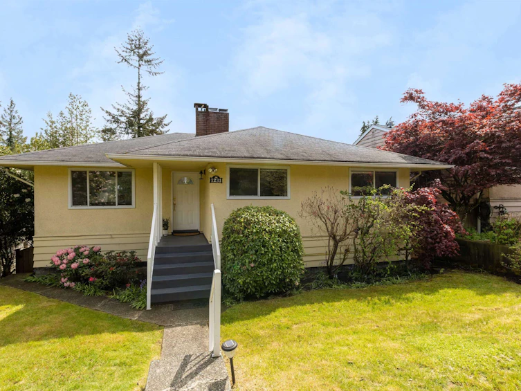 1231 Cloverley Street, North Vancouver, BC, V7L 1N7 - 37