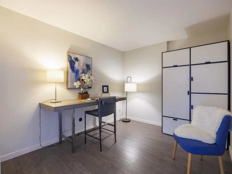 2202-13303 Central Avenue, Surrey, BC, V3T 0K6 - 13