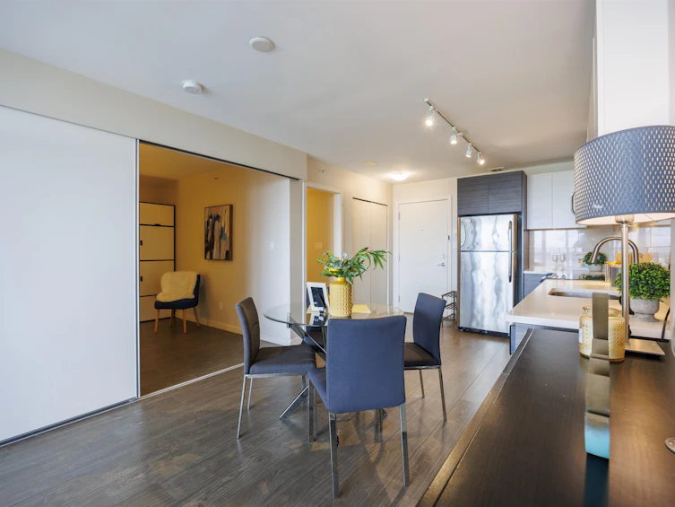2202-13303 Central Avenue, Surrey, BC, V3T 0K6 - 12