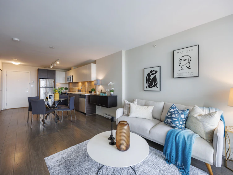 2202-13303 Central Avenue, Surrey, BC, V3T 0K6 - 9