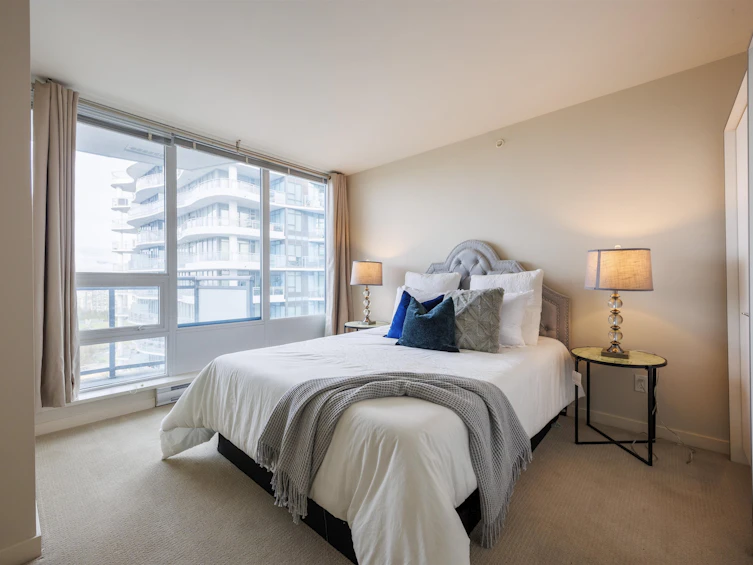 2202-13303 Central Avenue, Surrey, BC, V3T 0K6 - 17