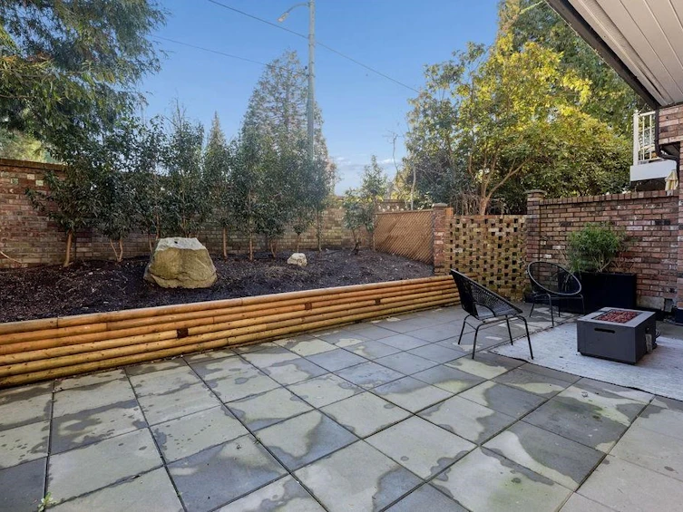 105-3875 W 4th Avenue, Vancouver, BC, V6R 4H8 - 11