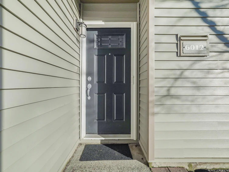 6012 W Greenside Drive, Surrey, BC, V3S 5M8 - 8