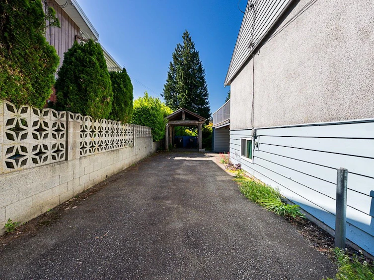 614 Chapman Avenue, Coquitlam, BC, V3J 4A3 - 24