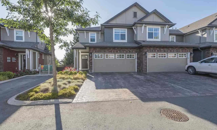 20-45762 Safflower Crescent