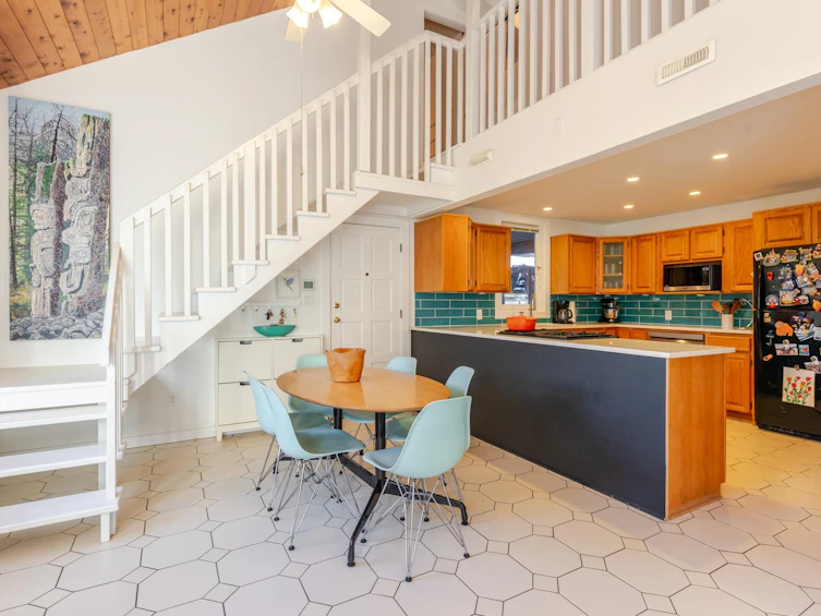 3454 Liverpool Street, Port Coquitlam, BC, V3B 3W1 - 9
