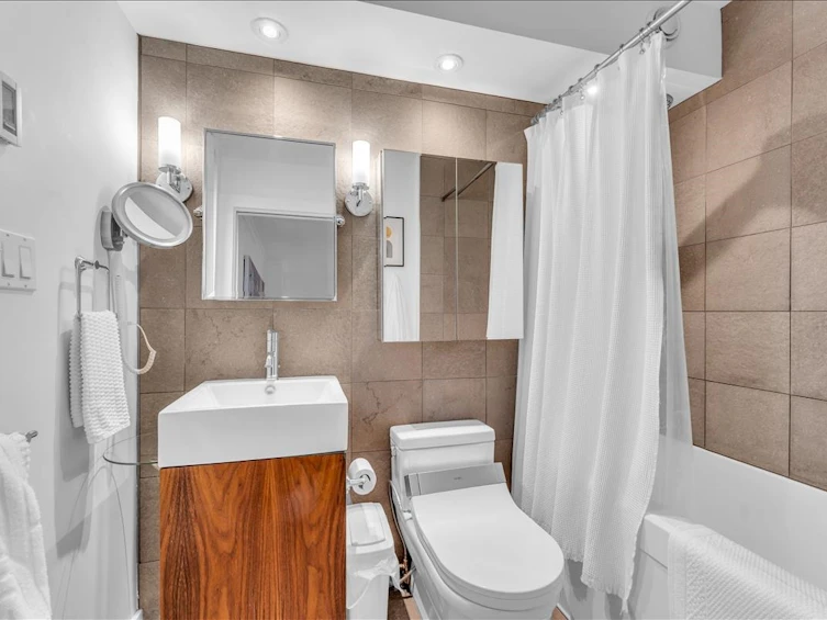 401-1330 Jervis Street, Vancouver, BC, V6E 2E3 - 20
