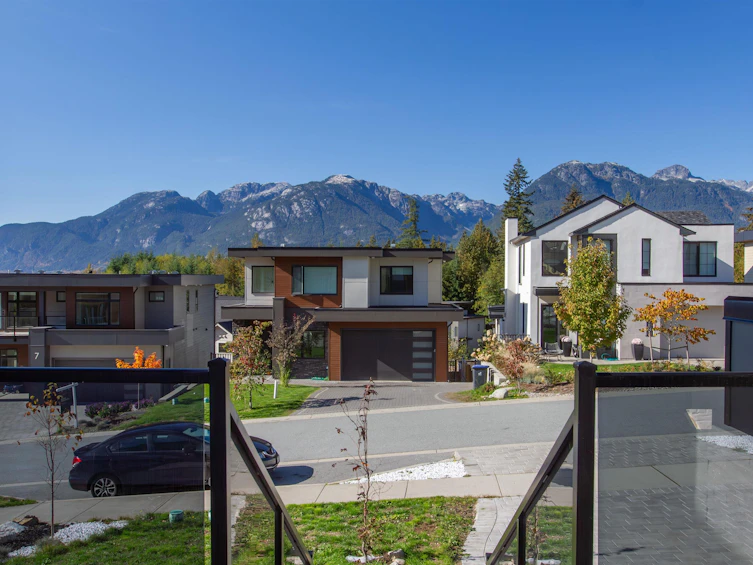 8-3385 Mamquam Road, Squamish, BC, V8B 0E3 - 35