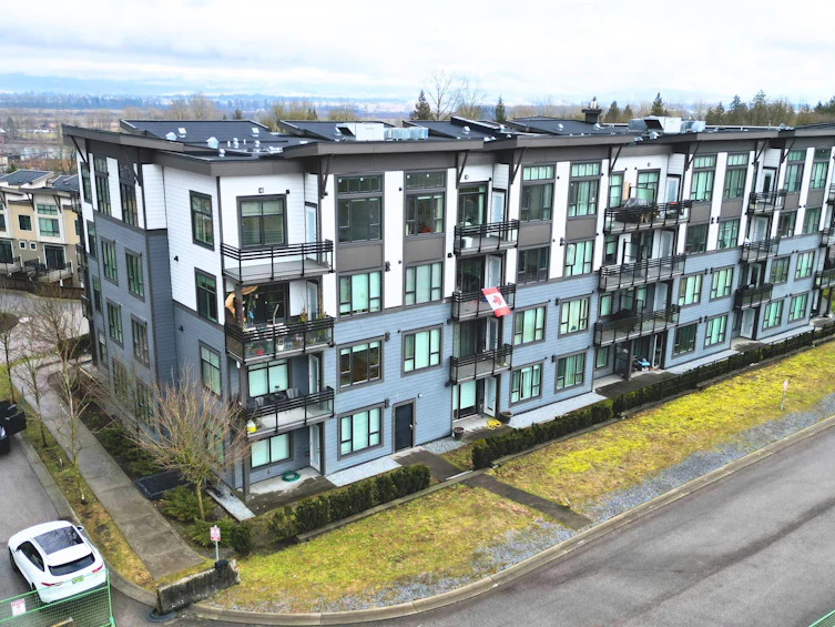208-9983 E Barnston Drive, Surrey, BC, V4N 6T3 - 27