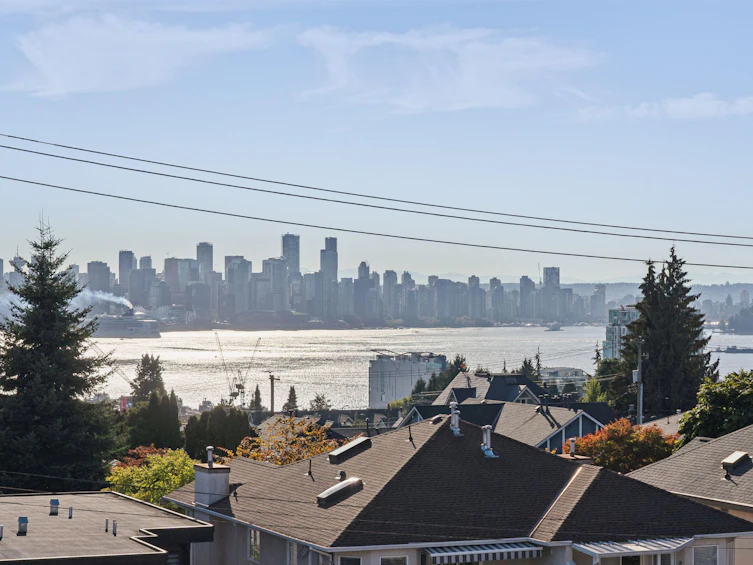 333 E Keith Road, North Vancouver, BC, V7L 1V6 - 19