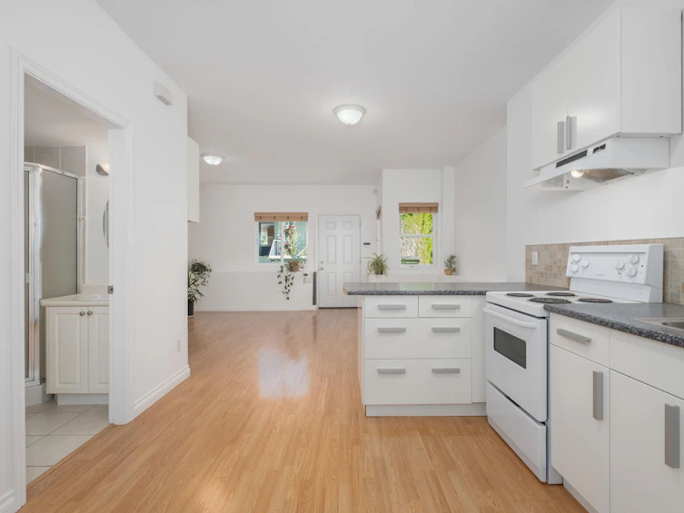 333 E Keith Road, North Vancouver, BC, V7L 1V6 - 27