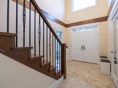 4346 Wildwood Crescent - 2
