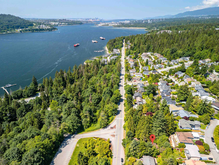 4150 Dollarton Highway, North Vancouver, BC, V7G 1A2 - 34