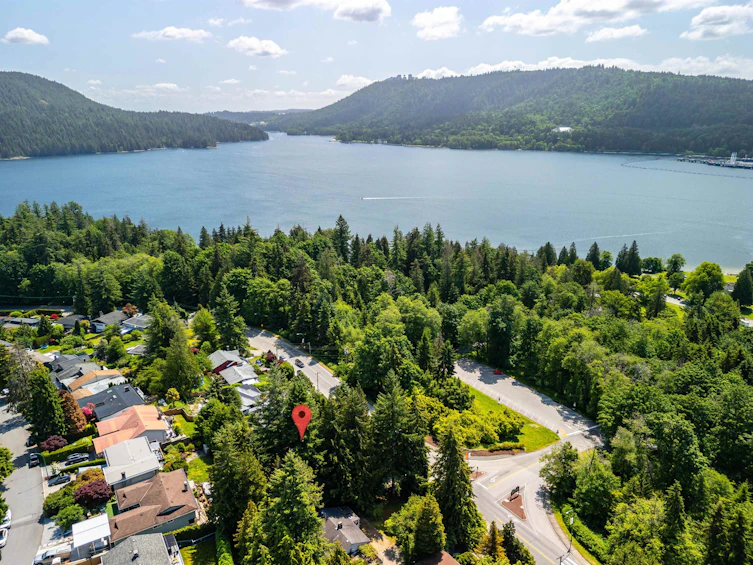 4150 Dollarton Highway, North Vancouver, BC, V7G 1A2
