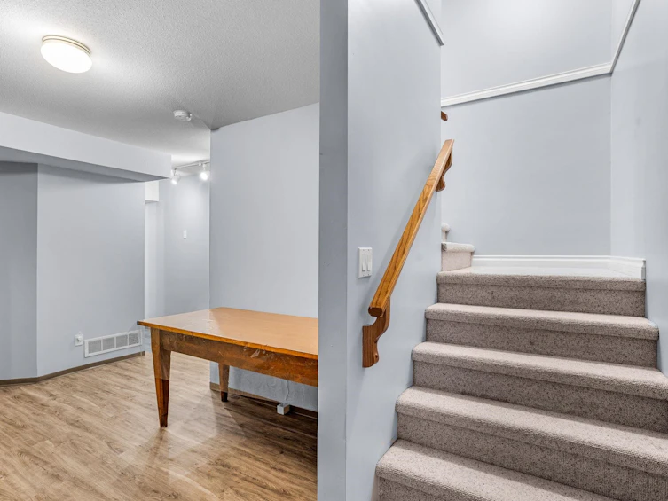 407 Delmont Street, Coquitlam, BC, V3K 4G3 - 30