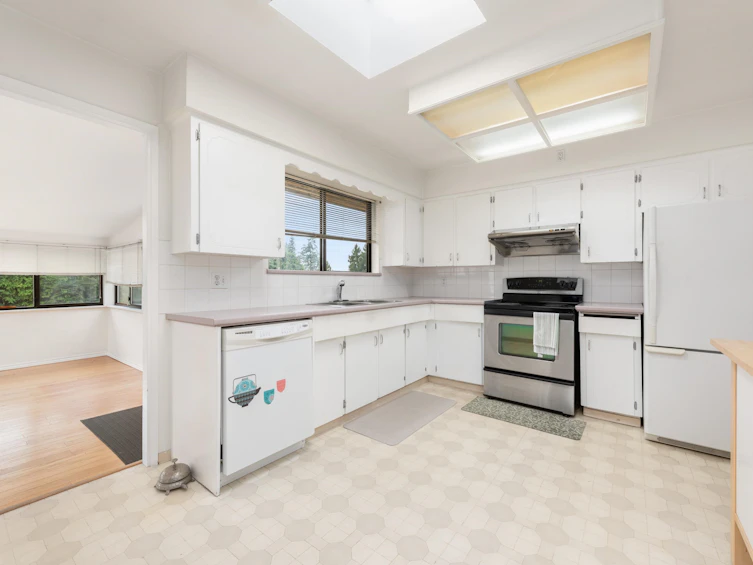 128 Finnigan Street, Coquitlam, BC, V3K 5H9 - 17