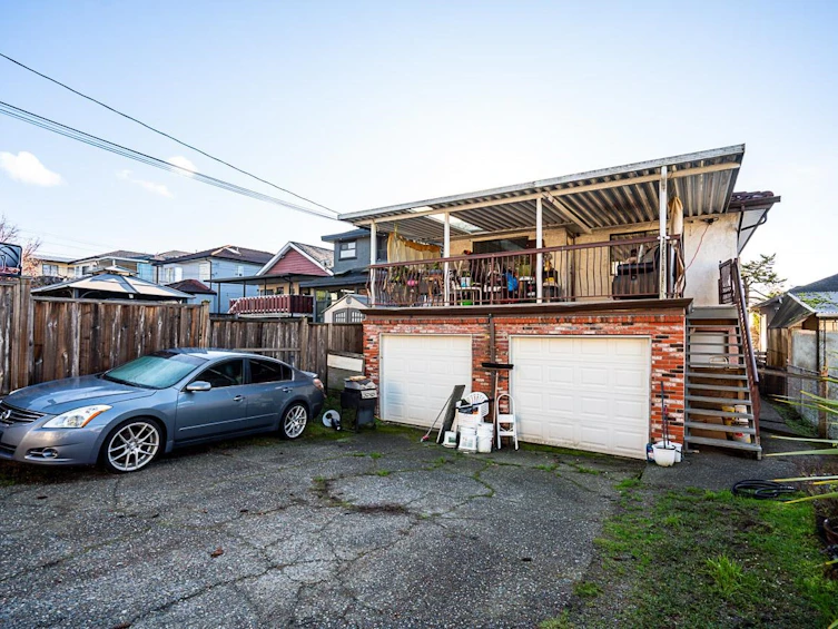 557 E 58th Avenue, Vancouver, BC, V5X 1W1 - 7
