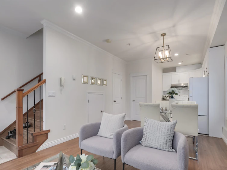 2151 Triumph Street, Vancouver, BC, V5L 1L1 - 7