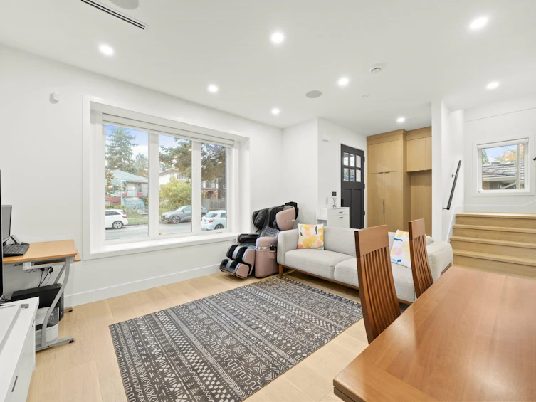 552 E 58th Avenue, Vancouver, BC, V5X 1W2 - 7