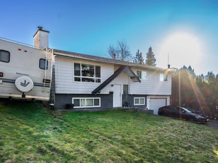 7902 Heron Street, Mission, BC, V2V 6A1 - 3