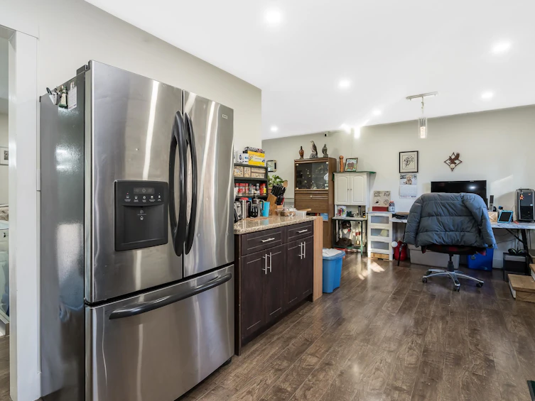 7902 Heron Street, Mission, BC, V2V 6A1 - 13