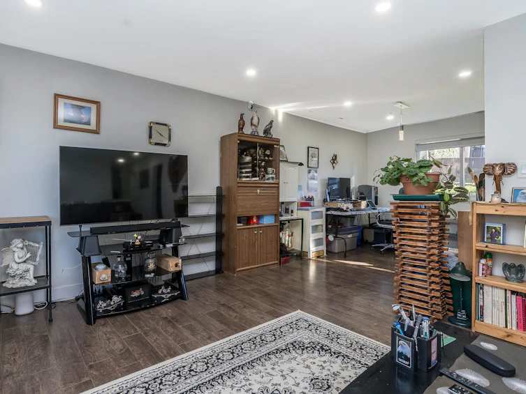 7902 Heron Street, Mission, BC, V2V 6A1 - 9
