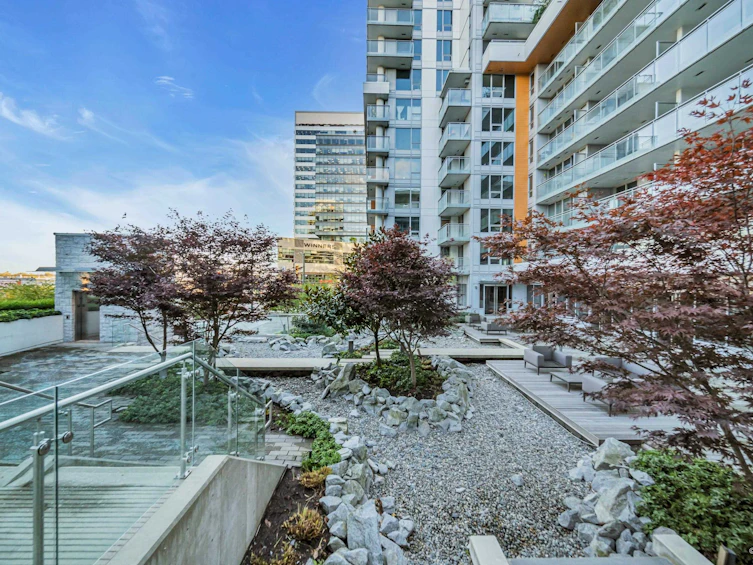 2208-455 Sw Marine Drive, Vancouver, BC, V5X 0H3 - 30