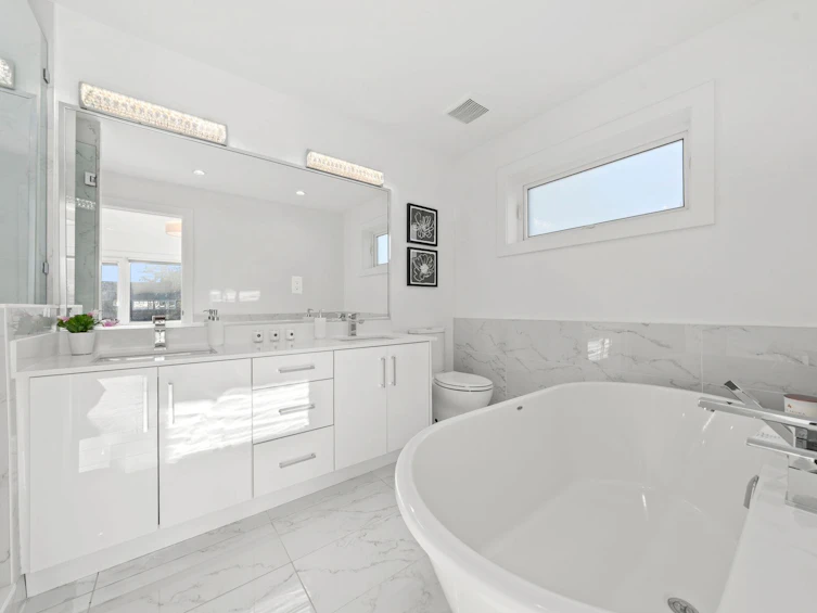 361 E 15th Street, North Vancouver, BC, V7L 2R6 - 27