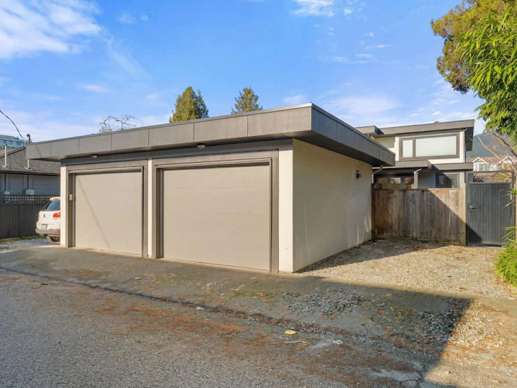 361 E 15th Street, North Vancouver, BC, V7L 2R6 - 36