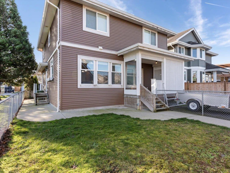 34749 3 Avenue, Abbotsford, BC, V2S 8B9 - 28