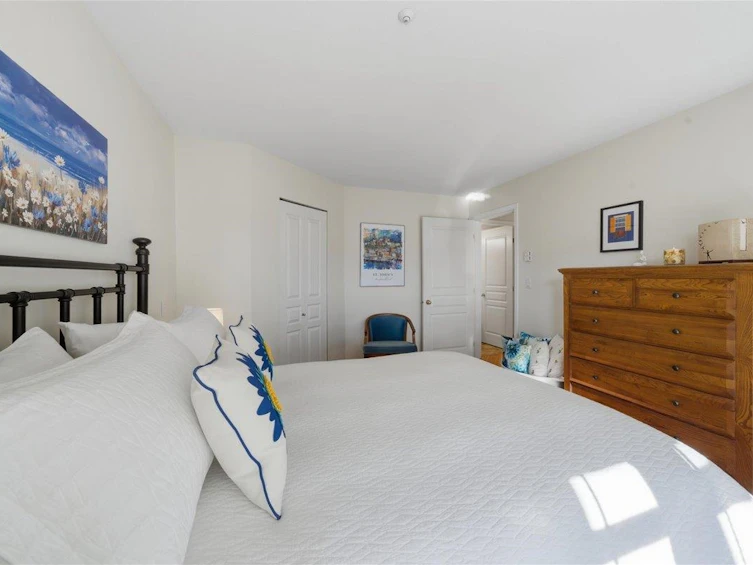 323-1252 Town Centre Boulevard, Coquitlam, BC, V3B 7R7 - 17