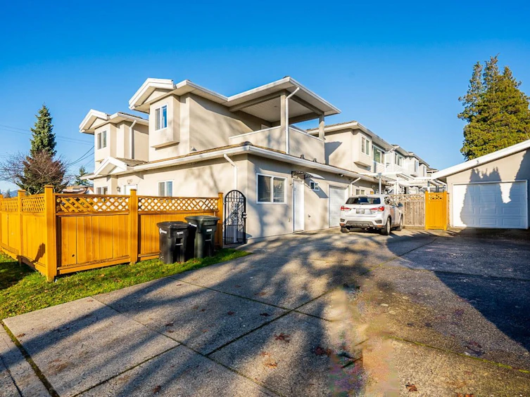6980 Humphries Avenue, Burnaby, BC, V5E 4N4 - 36