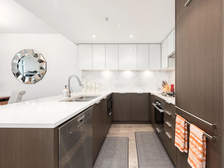 303-110 Switchmen Street, Vancouver, BC, V6A 0C6 - 4