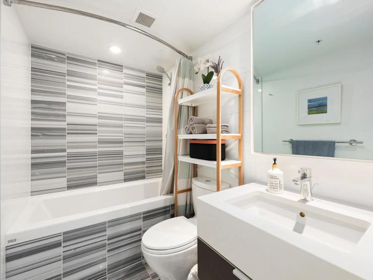 303-110 Switchmen Street, Vancouver, BC, V6A 0C6 - 19