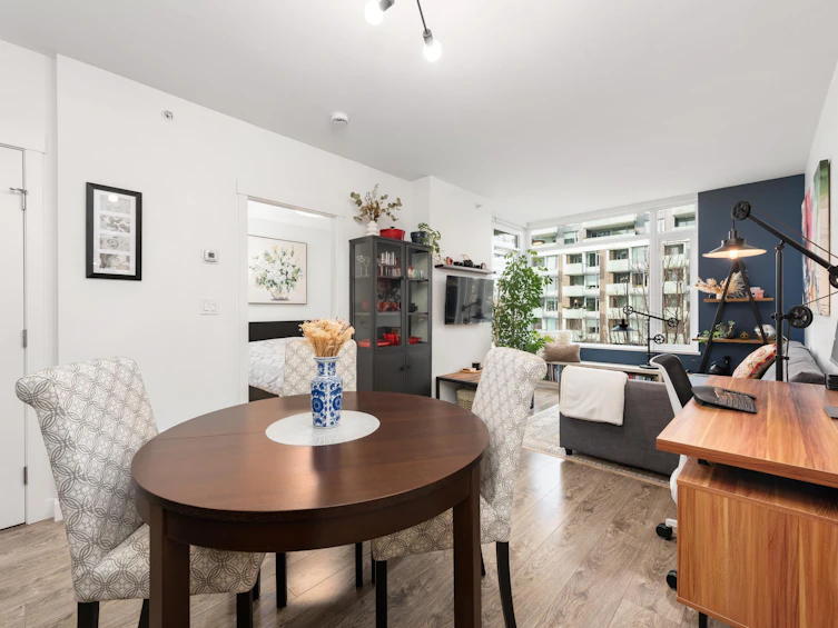 303-110 Switchmen Street, Vancouver, BC, V6A 0C6 - 9
