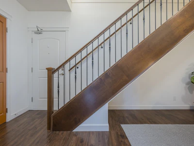 592-8288 207a Street - 3