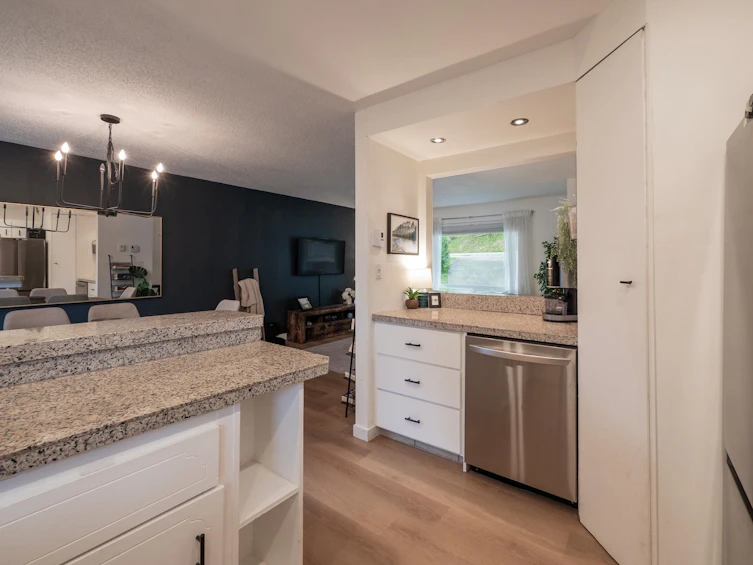 617 Gower Point Road, Gibsons, BC, V0N 1V8 - 9