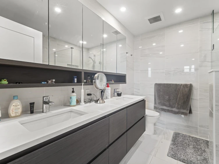408-5693 Elizabeth Street, Vancouver, BC, V5Y 3K1 - 9