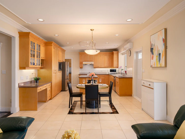 6669 Heather Street, Vancouver, BC, V6P 3P3 - 11