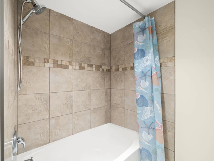 105-5450 208 Street, Langley, BC, V3A 2J9 - 16