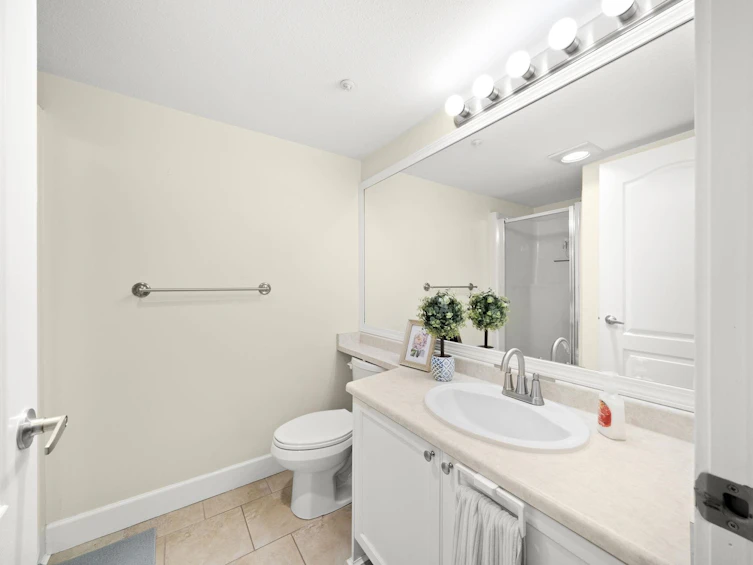 105-5450 208 Street, Langley, BC, V3A 2J9 - 15