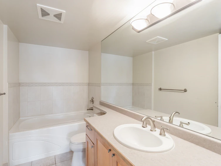 303-3580 W 41st Avenue, Vancouver, BC, V6N 3E6 - 17