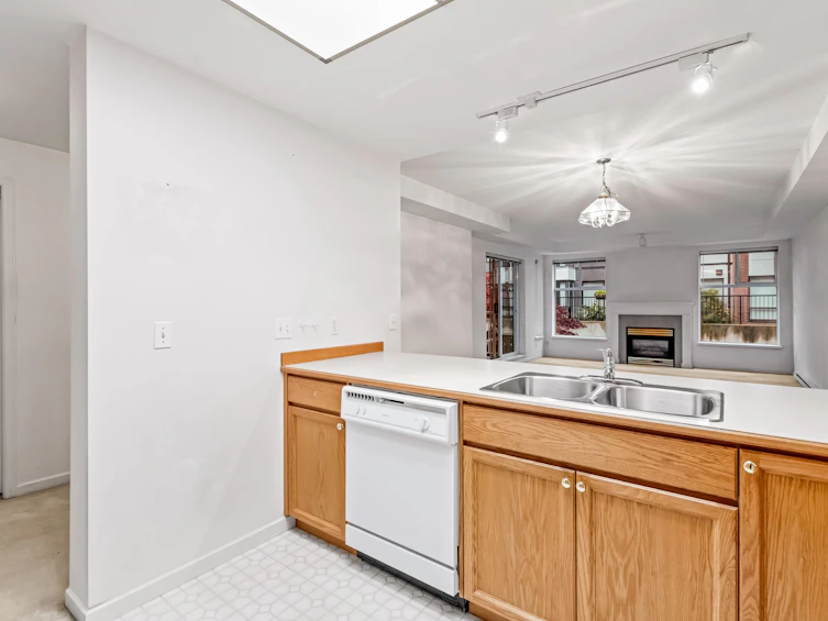310-11609 227 Street, Maple Ridge, BC, V2X 2L9 - 30