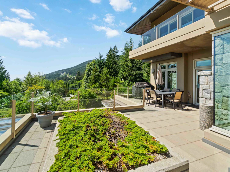 304-2535 Garden Court, West Vancouver, BC, V7S 0A1 - 34