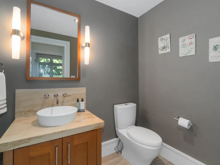 304-2535 Garden Court, West Vancouver, BC, V7S 0A1 - 27
